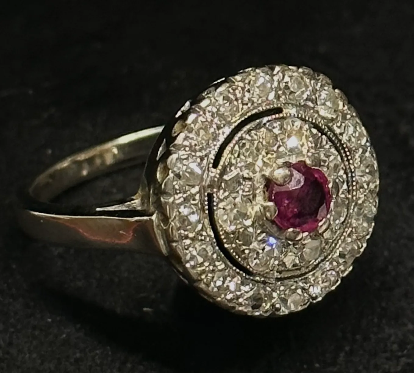 0,72 CT DIAMONDS AND 0,2 CT RUBY 14k WHITE GOLD Rings - $30 APR w/ CoA!!!!!!!!!!