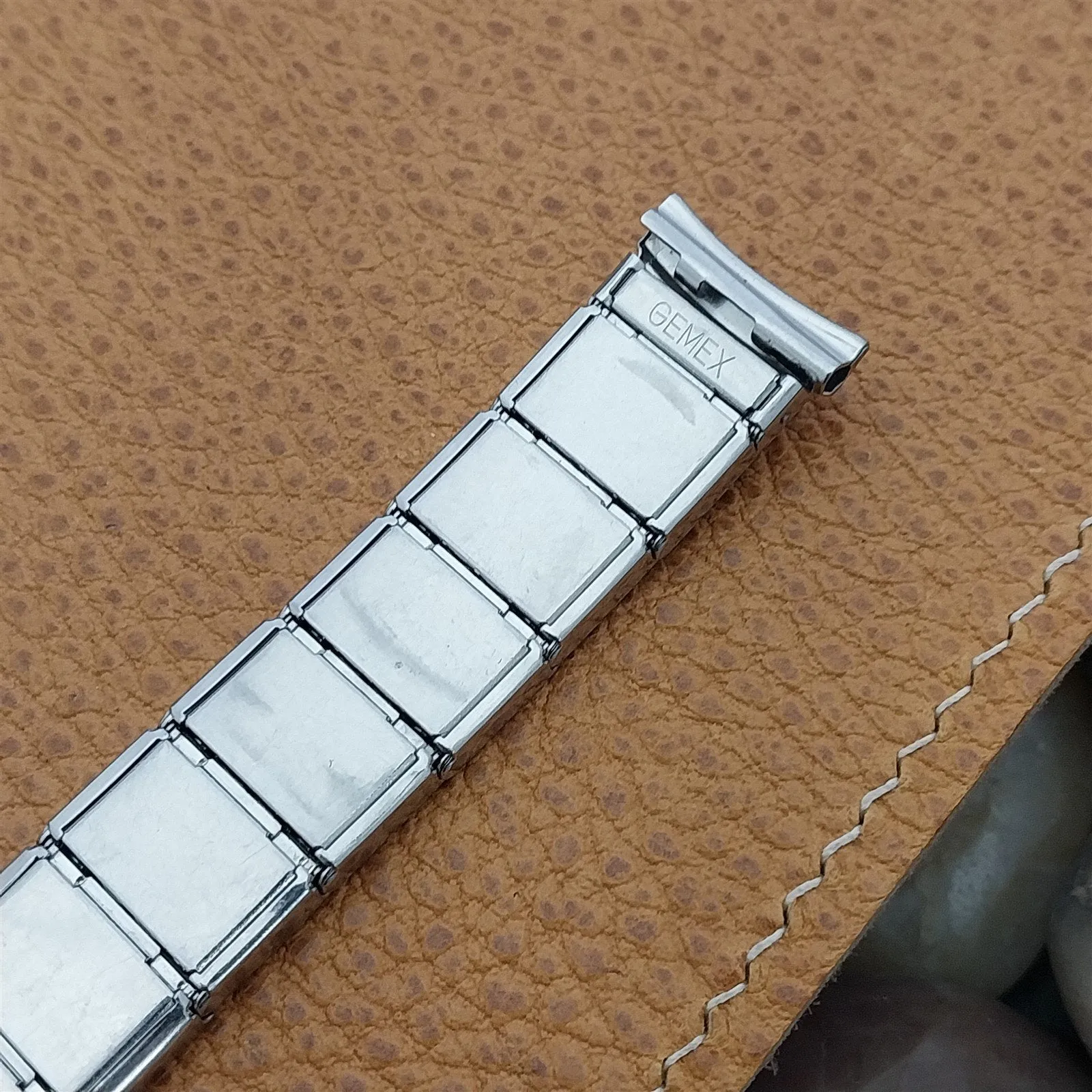 17mm Stainless Steel Classic Box-Link Expansion 1950s Gemex Vintage Watch Band