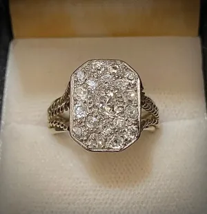 1900's Antique Design Solid White Gold with Old Mine Diamonds Ring - $16K Appraisal Value w/CoA}