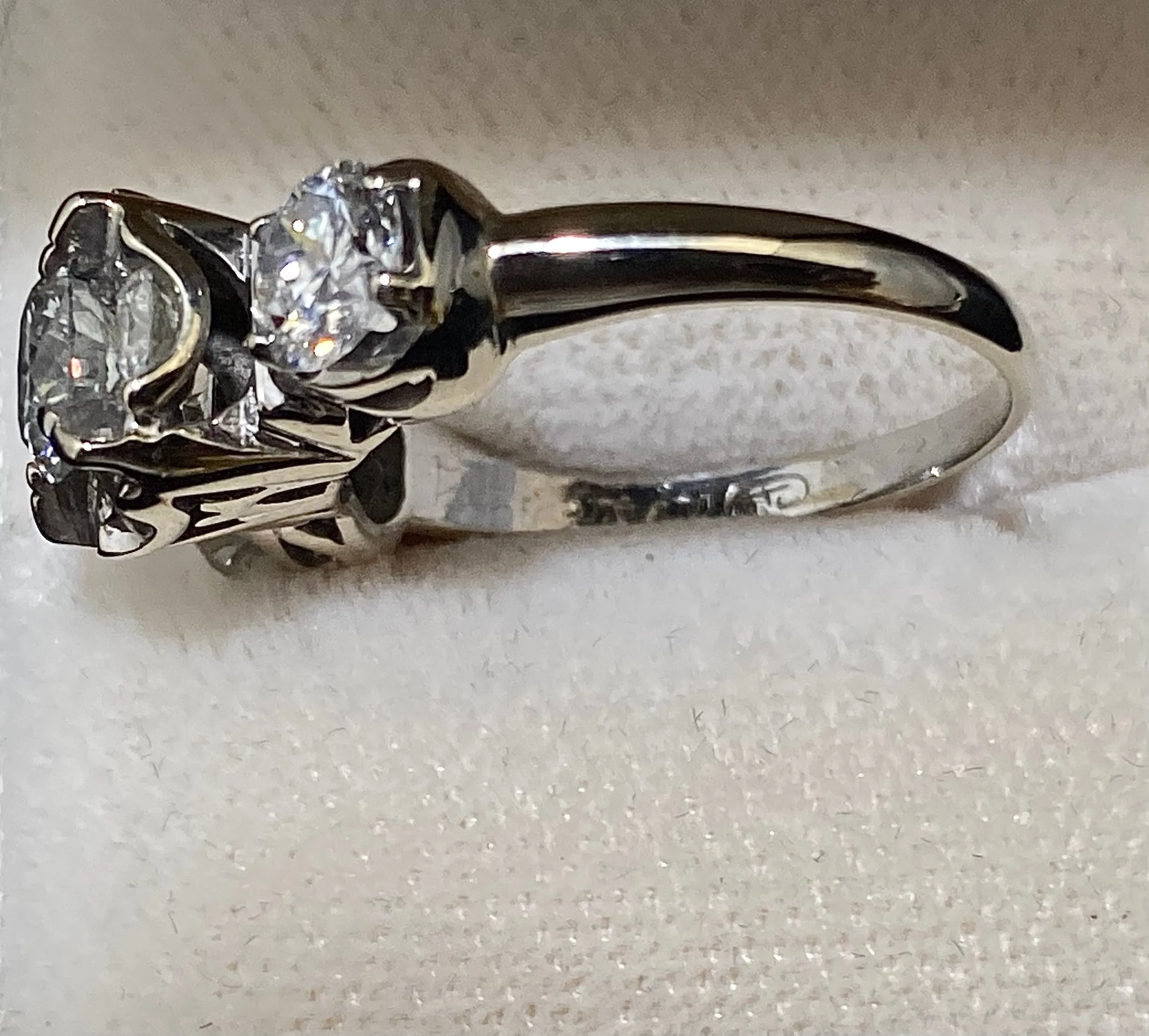 1930's Unique Designer's Solid White Gold with 7 Diamonds Ring - $16K Appraisal Value w/CoA}