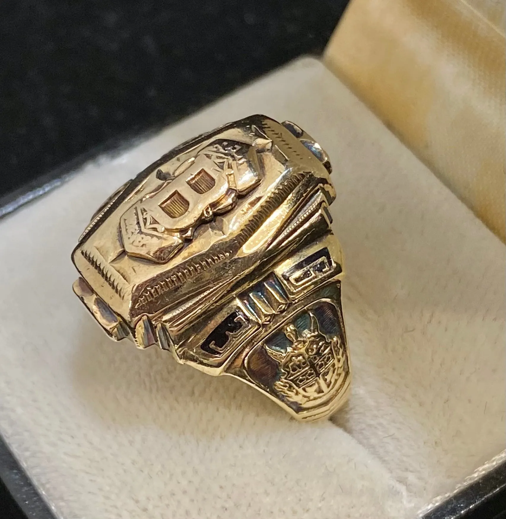 1936 Antique School Year Ring in Solid Yellow Gold - $6K Appraisal Value w/CoA}