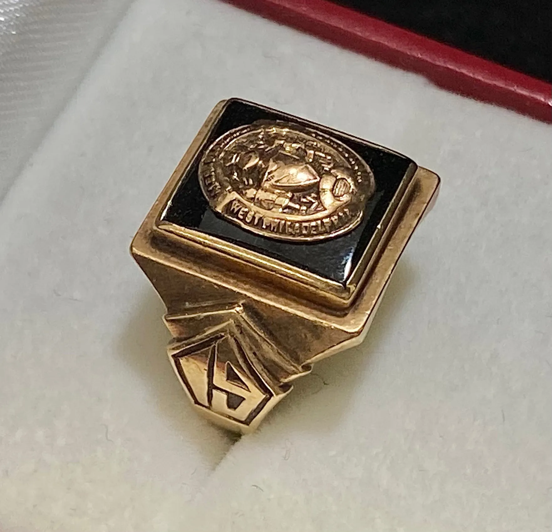 1939 West Philadelphia High School Ring in Solid Yellow Gold with Onyx - $8K Appraisal Value w/CoA}