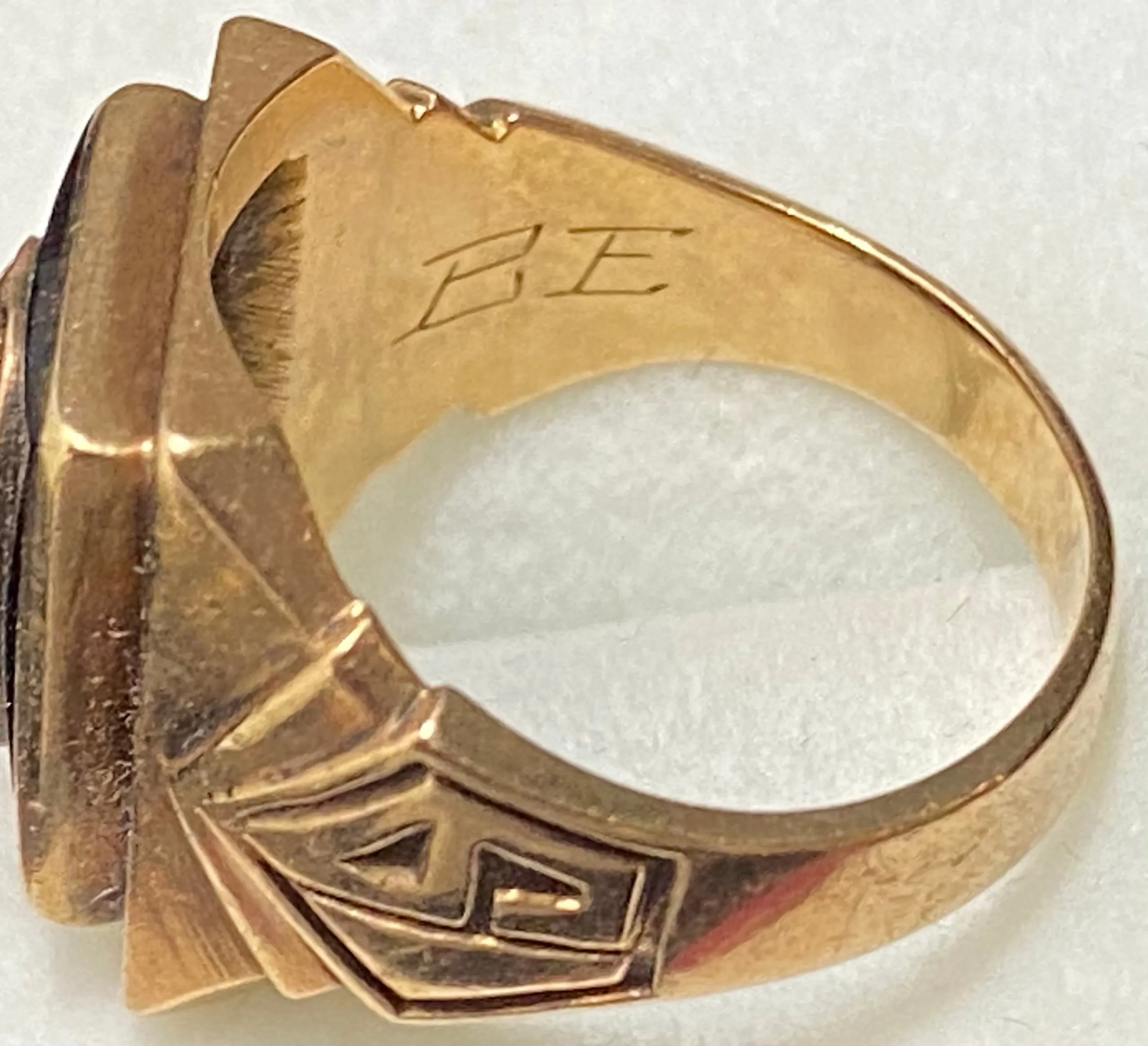 1939 West Philadelphia High School Ring in Solid Yellow Gold with Onyx - $8K Appraisal Value w/CoA}