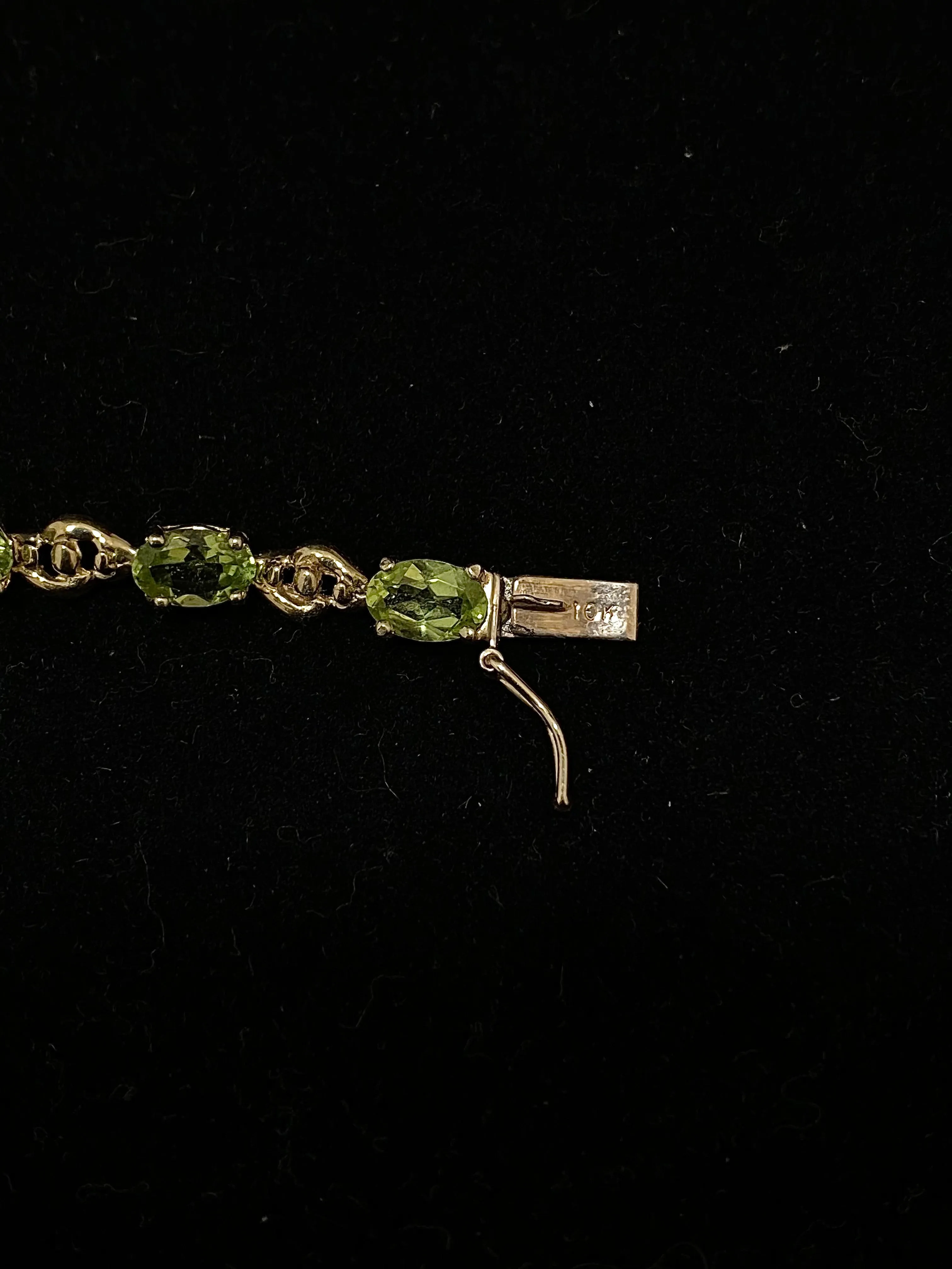 1940's Unique Vintage Solid Yellow Gold Bracelet with 14 Peridots - $8K Appraisal Value w/CoA}