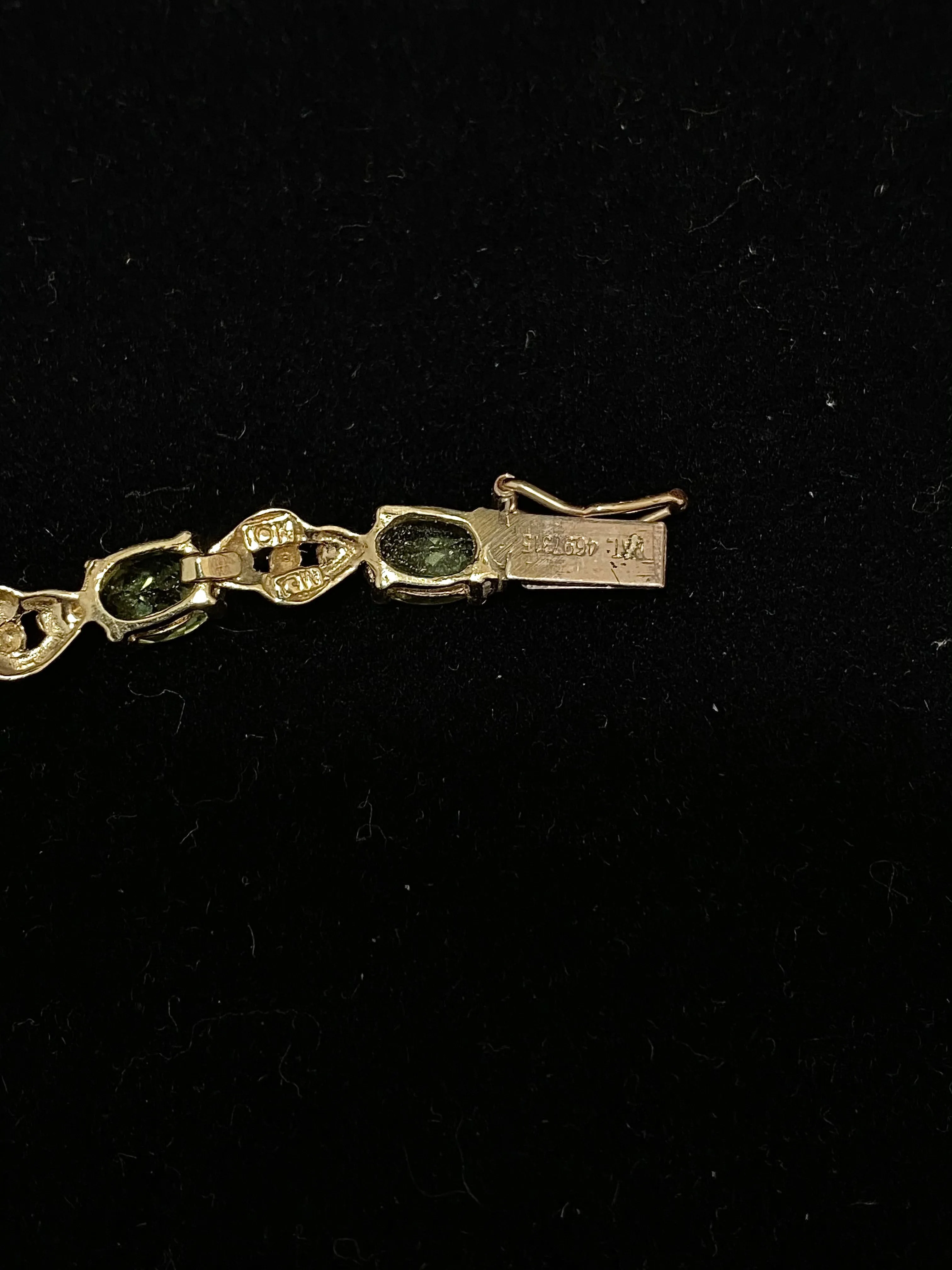 1940's Unique Vintage Solid Yellow Gold Bracelet with 14 Peridots - $8K Appraisal Value w/CoA}