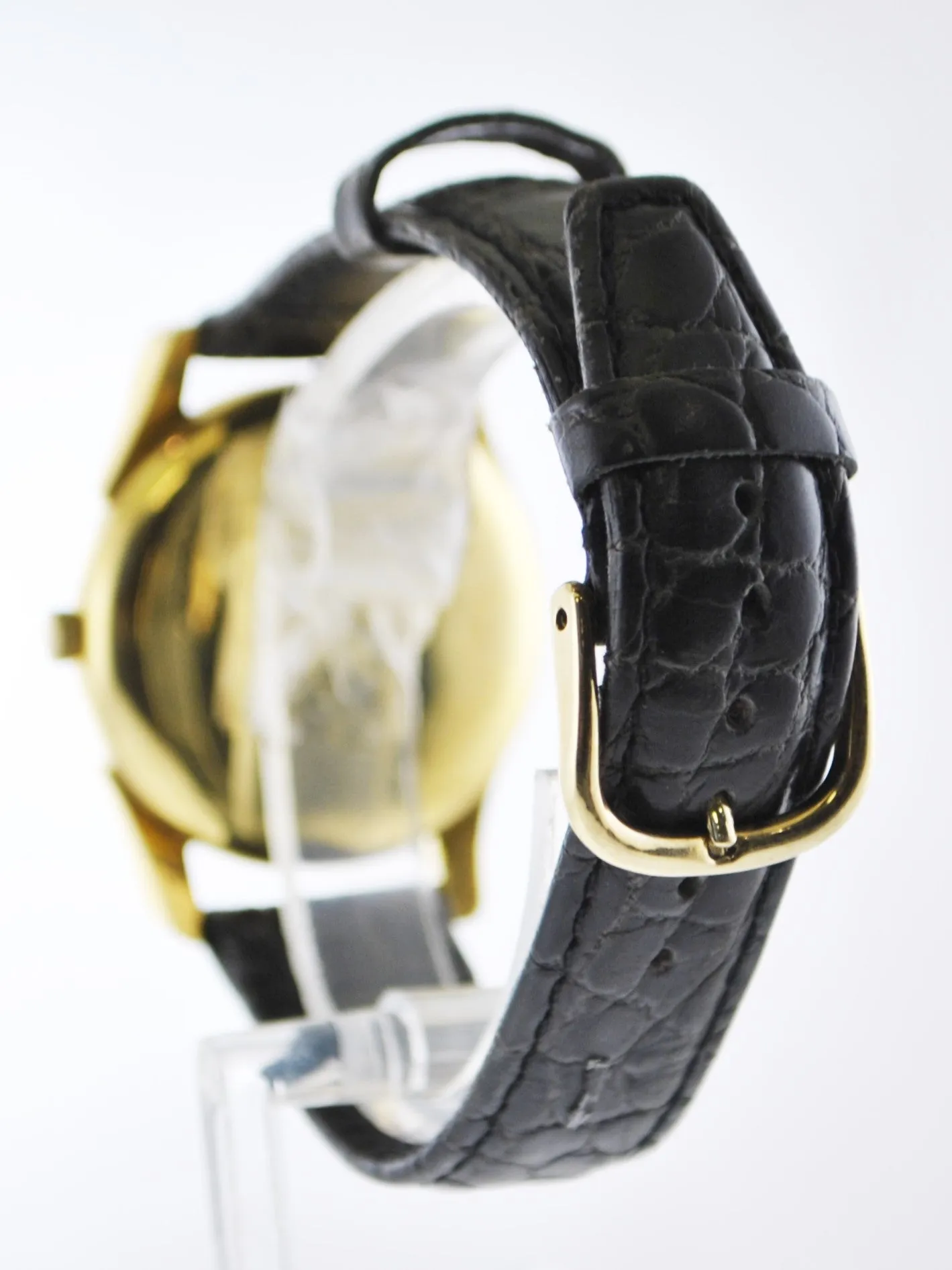 1940's Vacheron Constantin Extremely Rare Vintage Wristwatch in 18 Karat Yellow Gold on Leather Strap - $30K VALUE