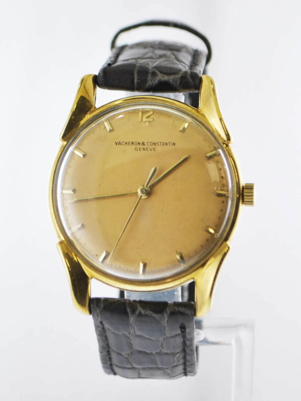 1940's Vacheron Constantin Extremely Rare Vintage Wristwatch in 18 Karat Yellow Gold on Leather Strap - $30K VALUE