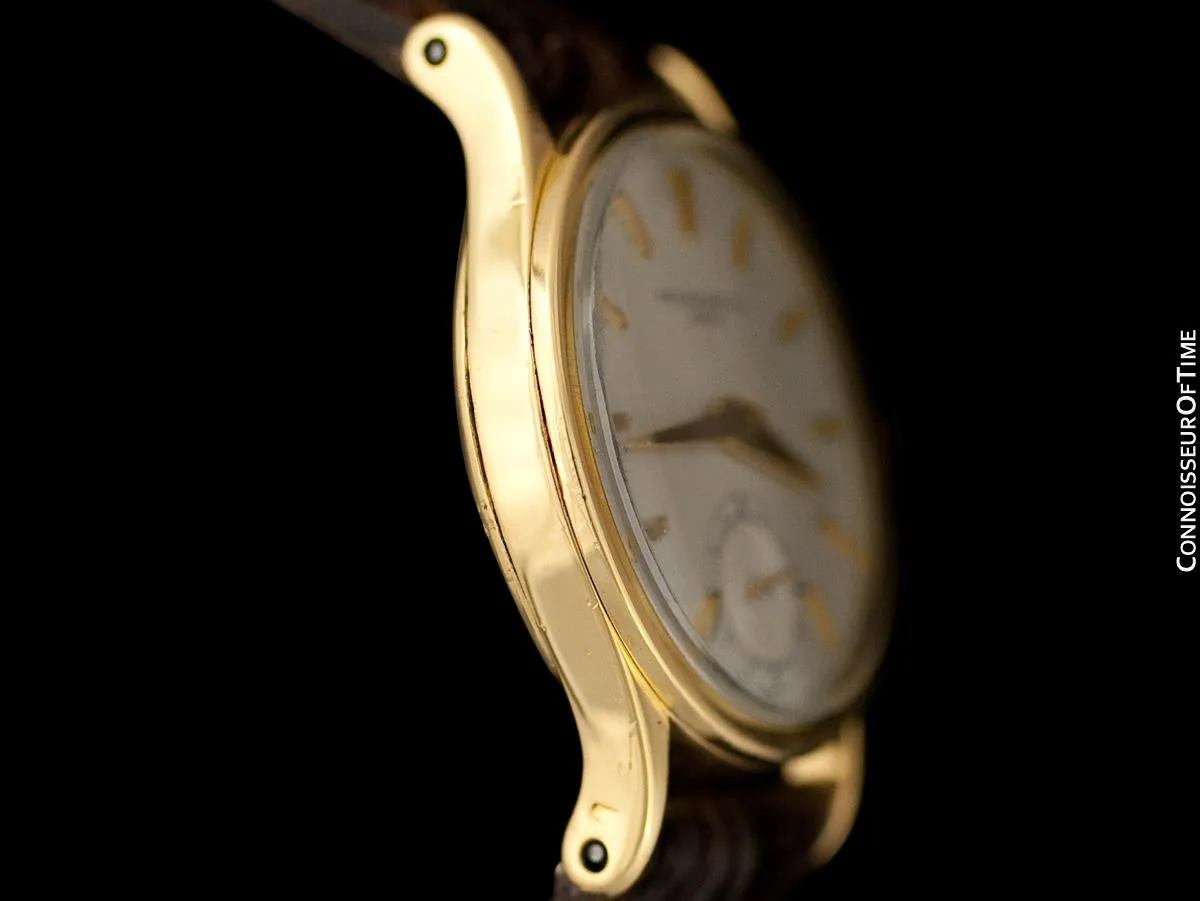 1942 Patek Philippe Vintage Calatrava Ref. 96 World War II Era Watch, 18K Gold with Papers - The Original