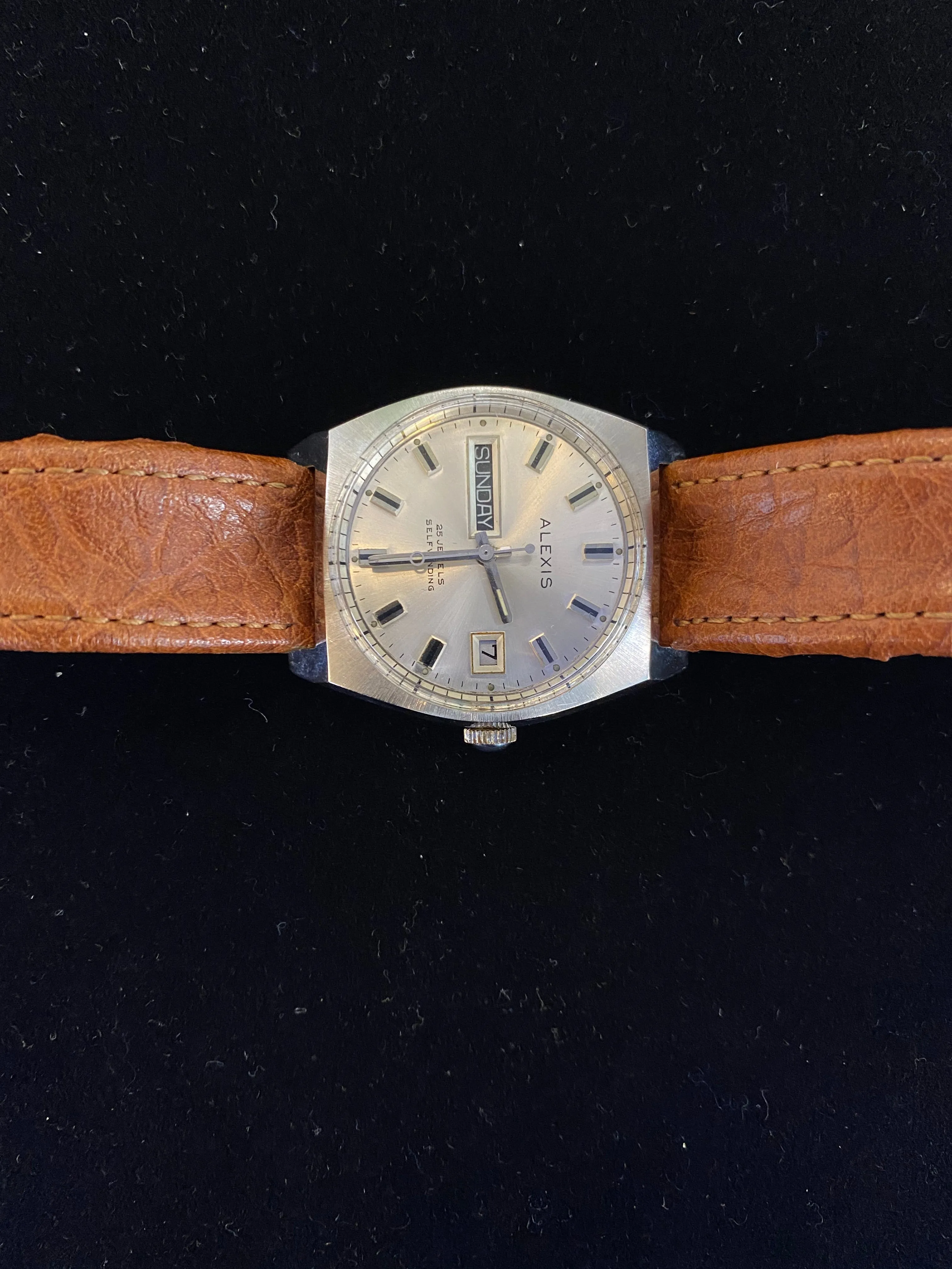 ALEXIS Self-Winding Men's Automatic w/ Date ft! Vintage c.1950s!- $3k APR w/CoA!|