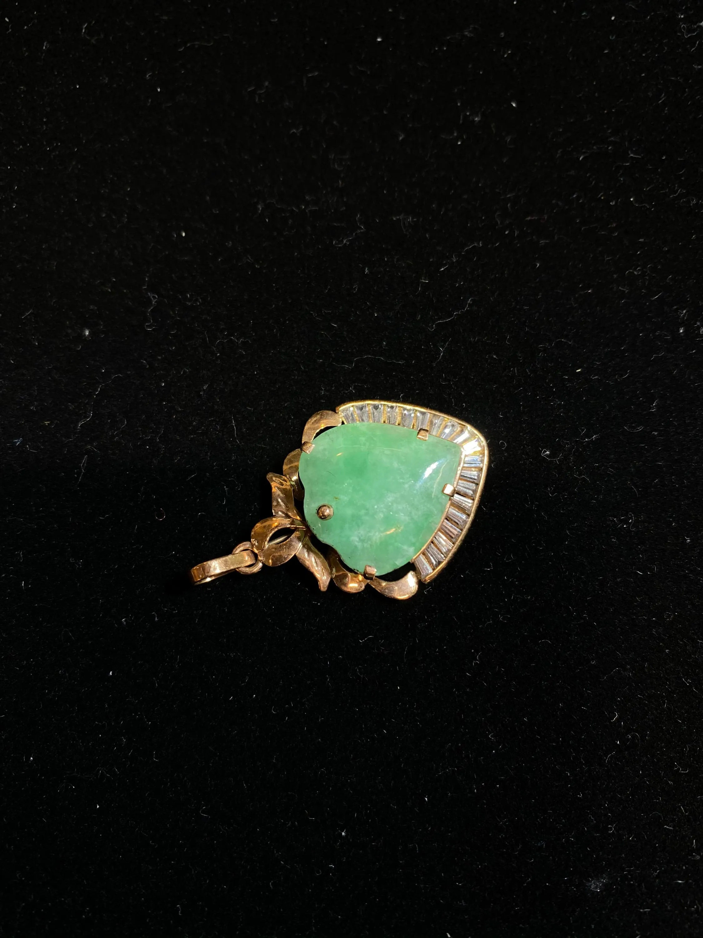 AMAZING Vintage 1940's Heart Shaped 6ct. Jade Pendant w/ 19 Baguette Diamonds! - $13K Appraisal Value! }✓
