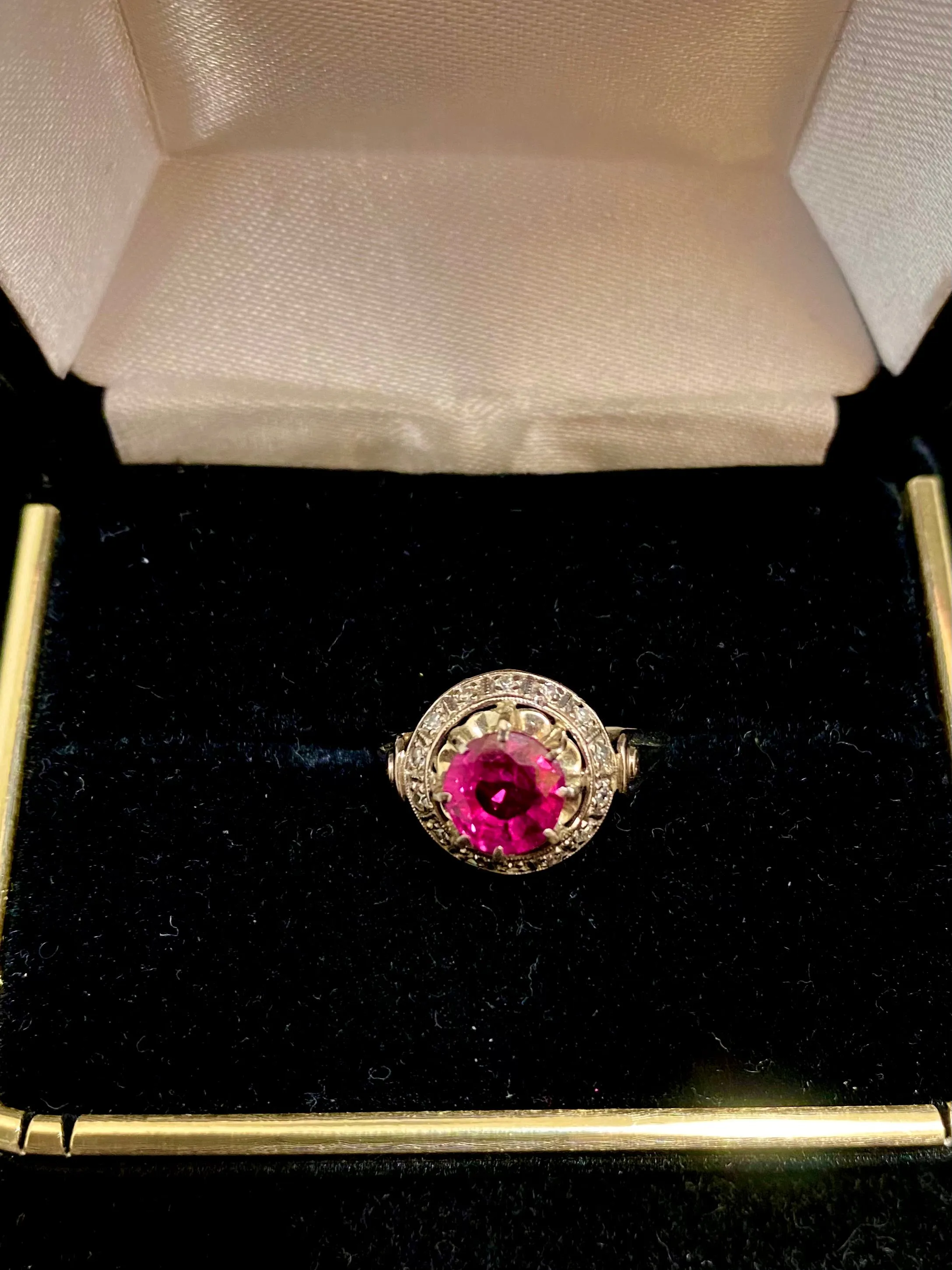 Antique Designer 18K White Gold Ruby & Diamond Ring - $15K Appraisal Value w/ CoA }