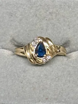 ANTIQUE LADIES SAPPHIRE & DIAMOND YELLOW GOLD RING- $6K  APR w/ CoA!!!!!!!!!!!!!