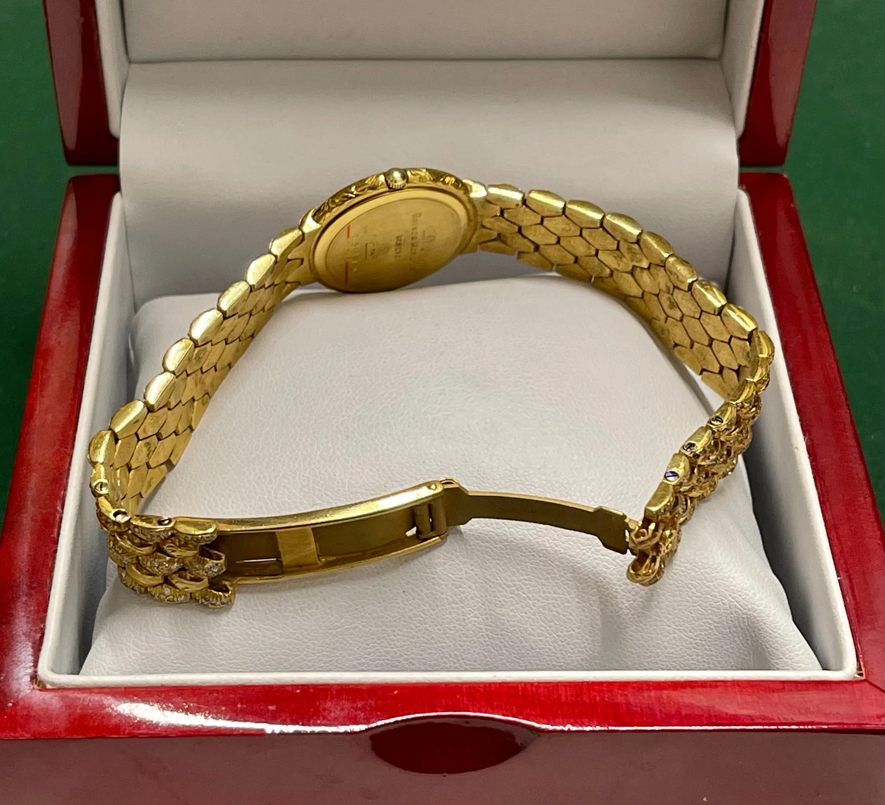BAUME & MERCIER 18K YG Unisex Watch w/ approx. 520 Diamonds - $60K APR w/ COA!!!