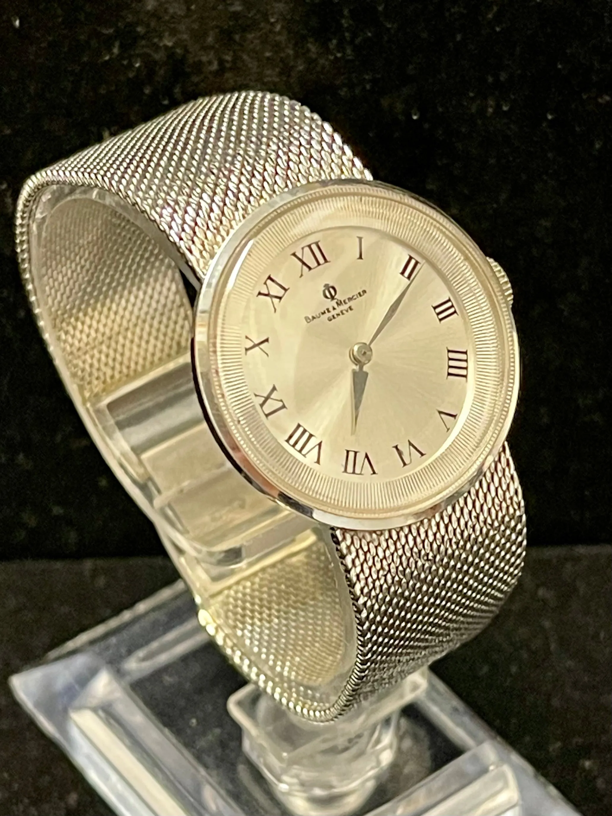 Baume & Mercier Beautiful Solid White Gold Men's Wrist Watch - $20K APR w/ COA!!