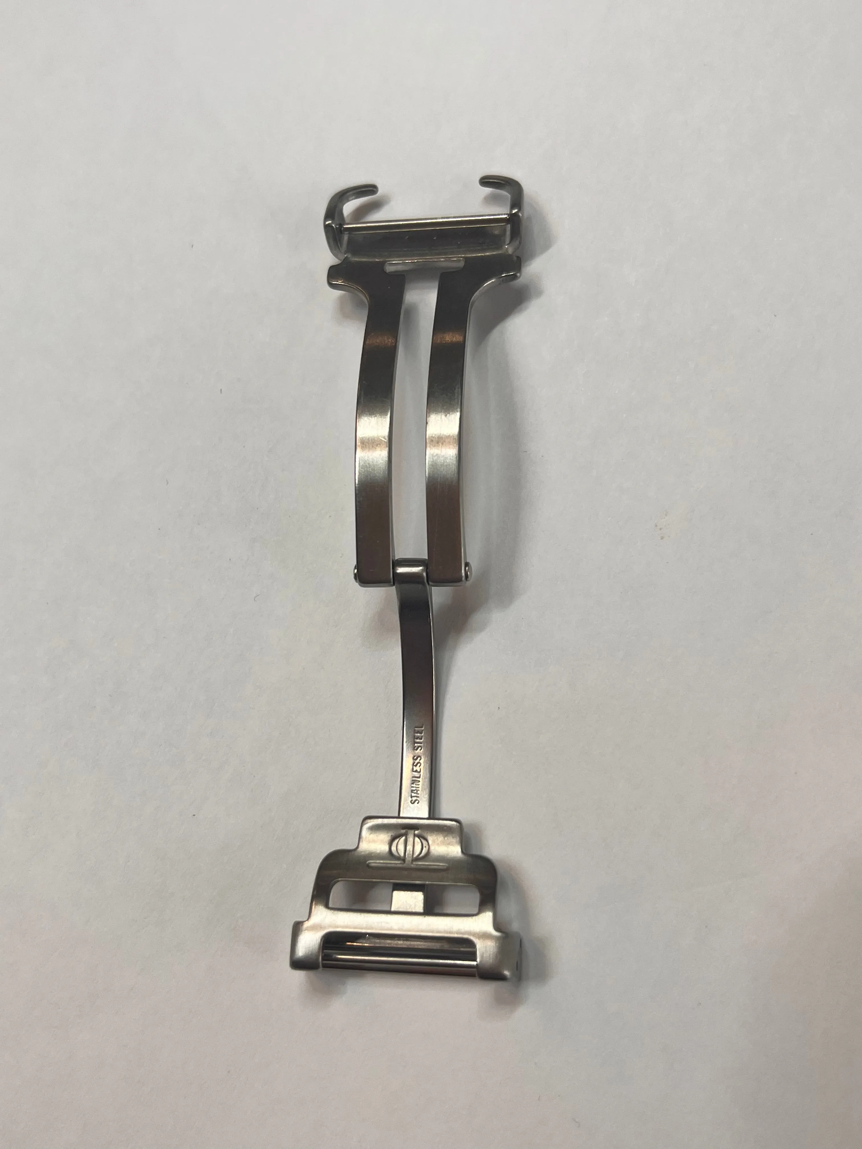 BAUME & MERCIER Stainless Steel Brand New Deployment Buckle - $500 APR w/ CoA!
