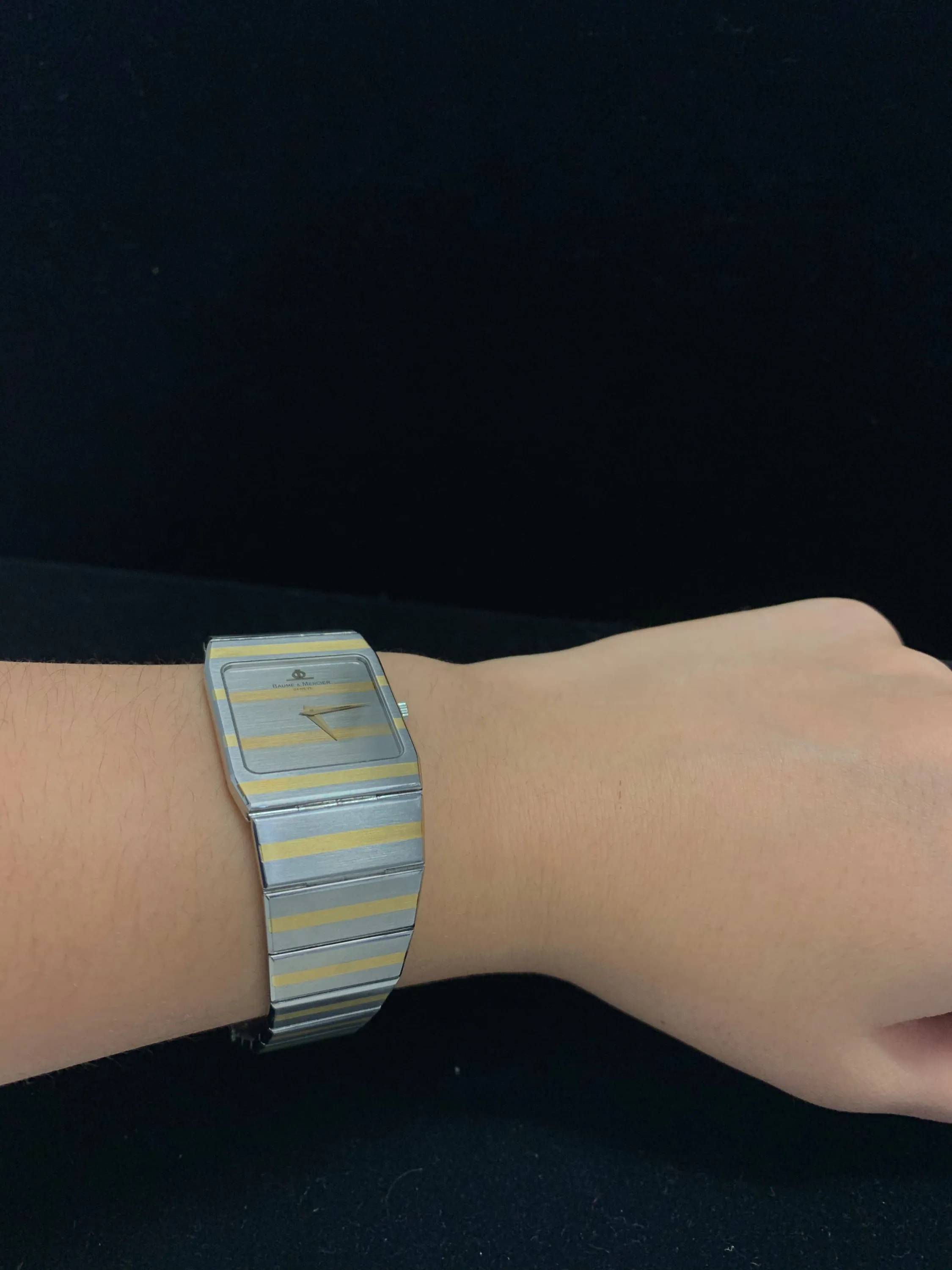BAUME & MERCIER Vintage c. 1980s 18K Gold Striped Wristwatch - $10K APR Value w/ CoA!