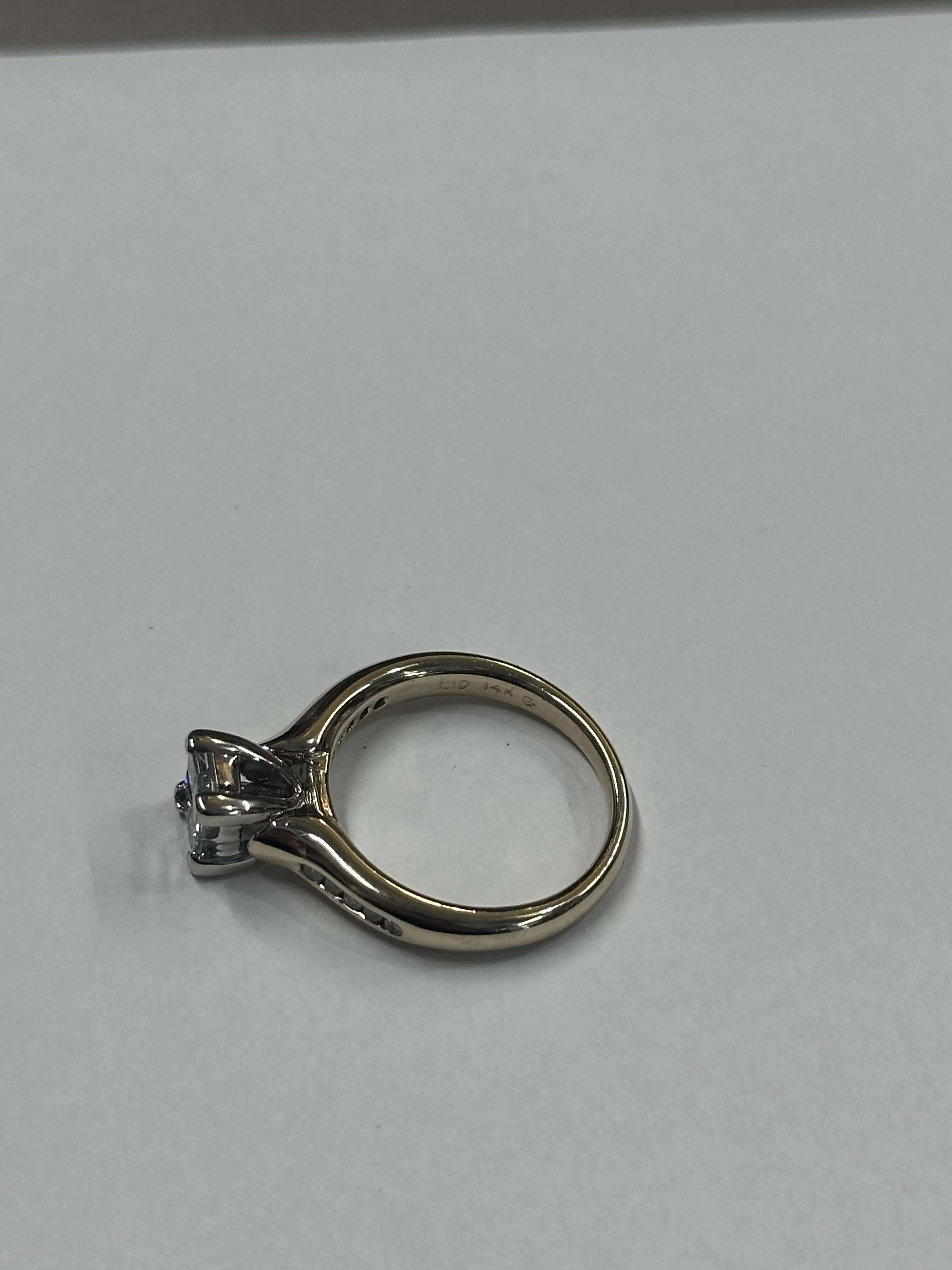 BEAUTIFUL ANTIQUE DESIGNER DIAMOND YELLOW GOLD RING - $13K  APR w/ CoA!!!!!!!!!!