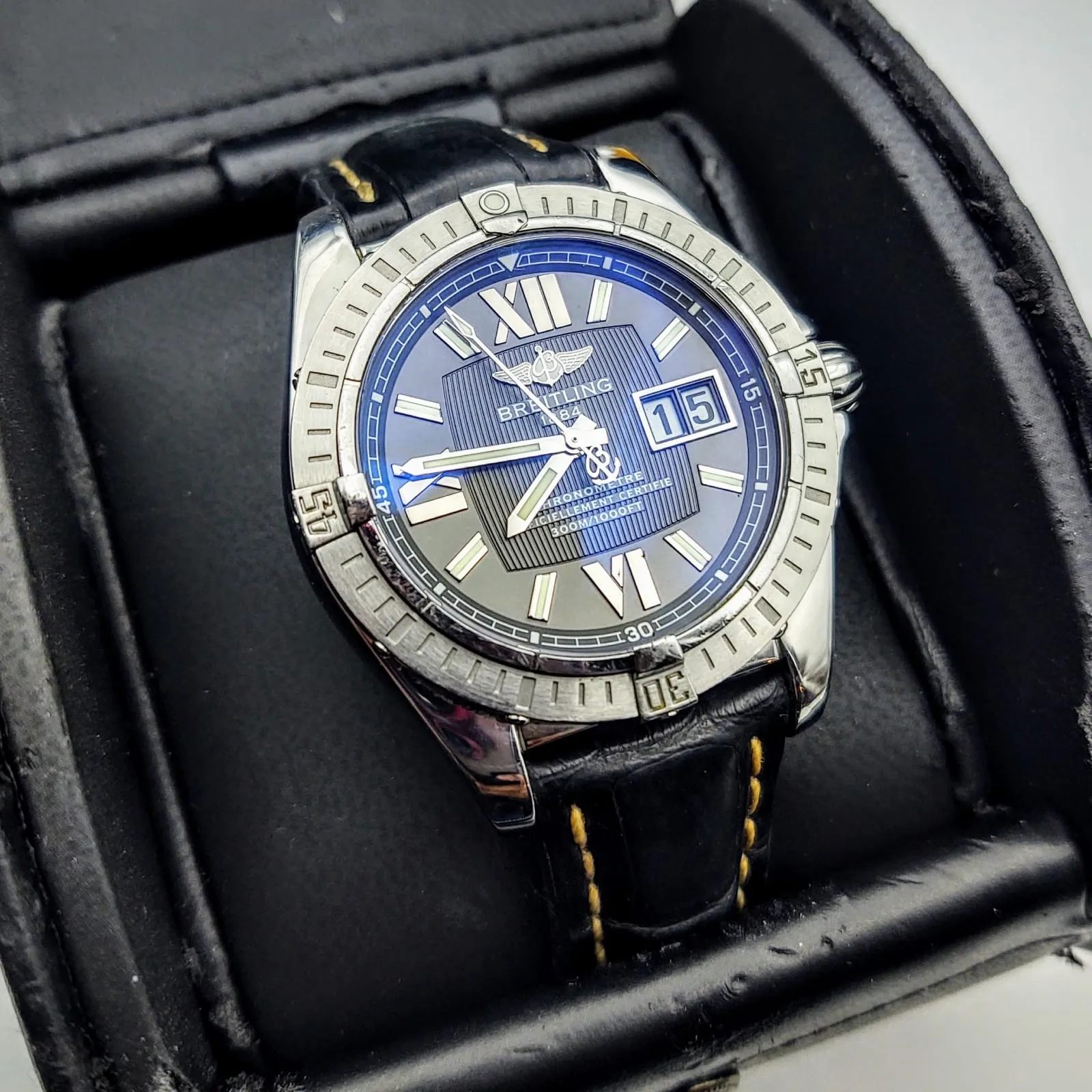 BREITLING Windrider Cockpit Watch Chronometer Officiellement Certifie 300M Wristwatch
