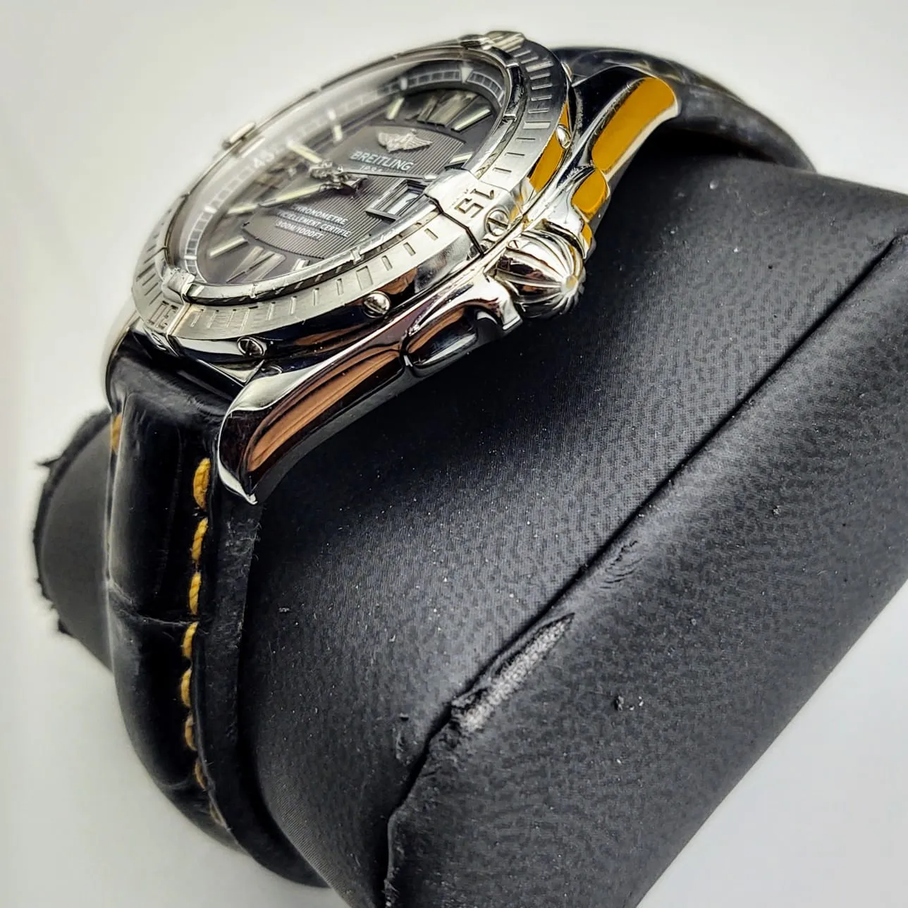 BREITLING Windrider Cockpit Watch Chronometer Officiellement Certifie 300M Wristwatch