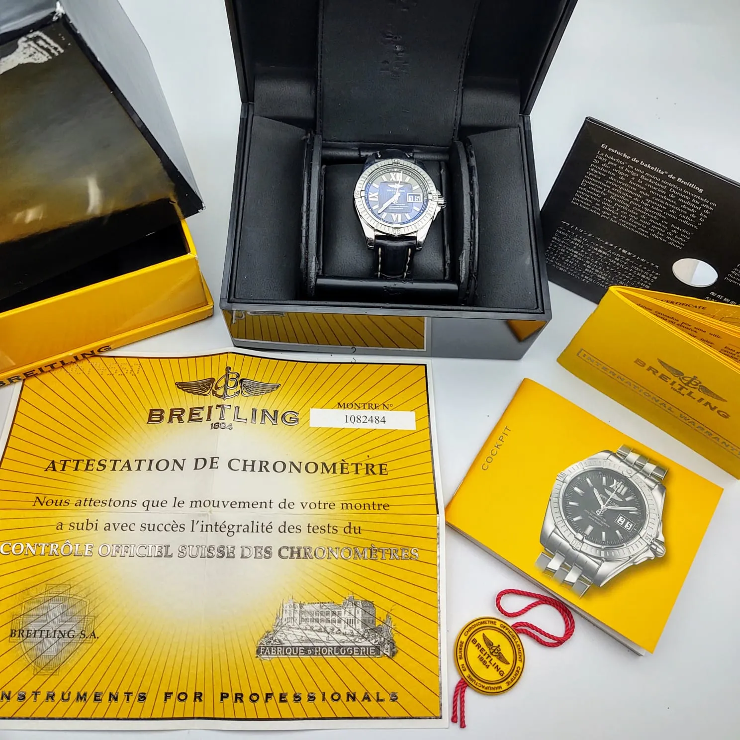 BREITLING Windrider Cockpit Watch Chronometer Officiellement Certifie 300M Wristwatch