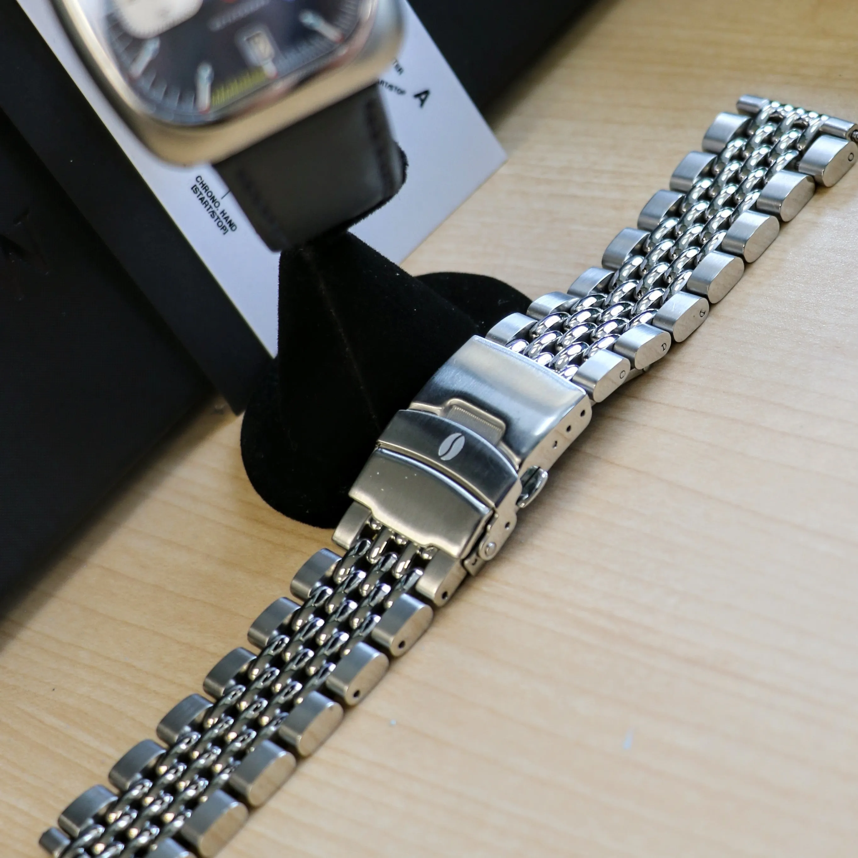 BREW Retrograph - Technicolor Watch Date Indicator - Full Kit   Extra Box w/ Extra Stainless-Steel Bracelet
