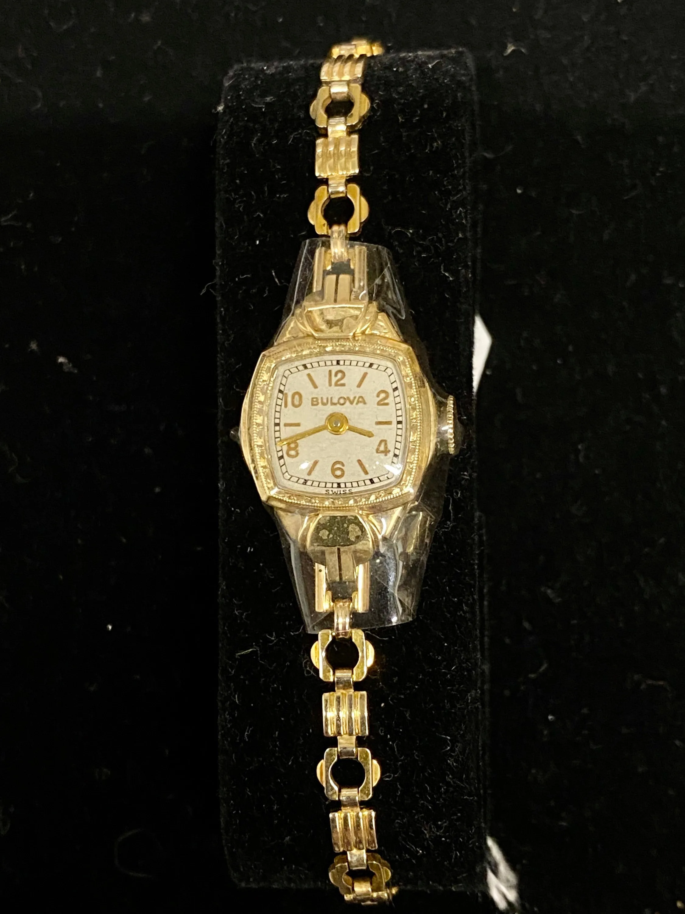 BULOVA Custom Antique 1930's Small Yellow Gold Ladies Watch - $4K Appraisal Value! ✓