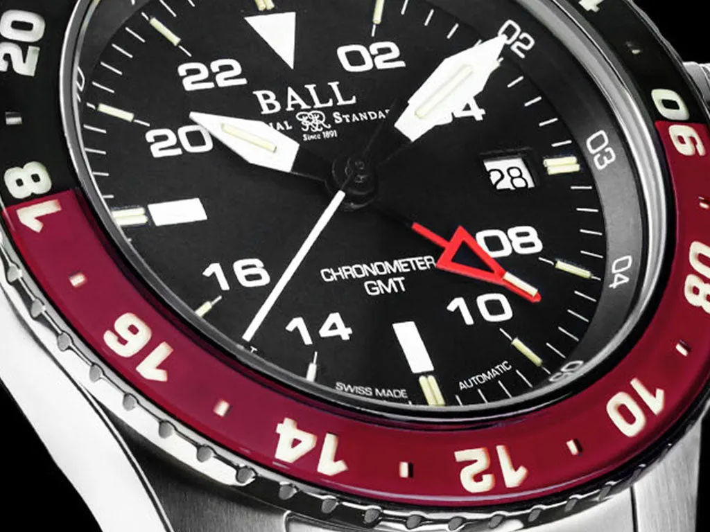Engineer Hydrocarbon AeroGMT II Black/Red Ref. DG2018C-S3C-BK