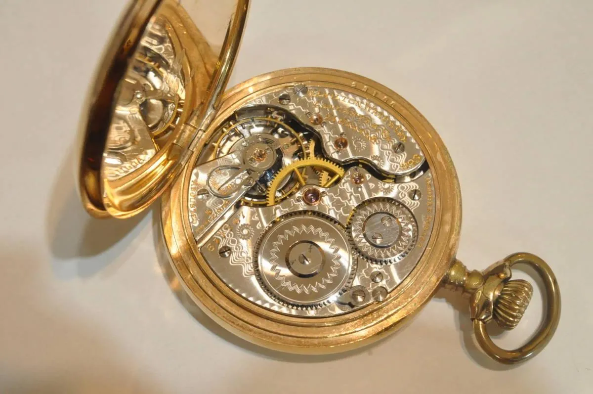 [Grade: 993] Hamilton Rare Hunter Case Pocket Watch Antique Manual Winding Mechanical 21 Stone 18 Size 1910