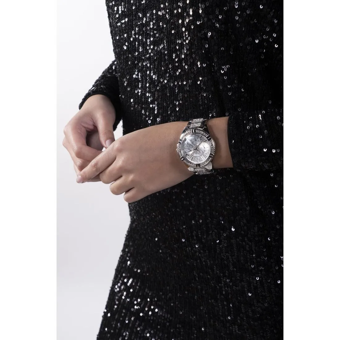 Guess Women 40 mm Silver Dial Analog Watch- W1156L1
