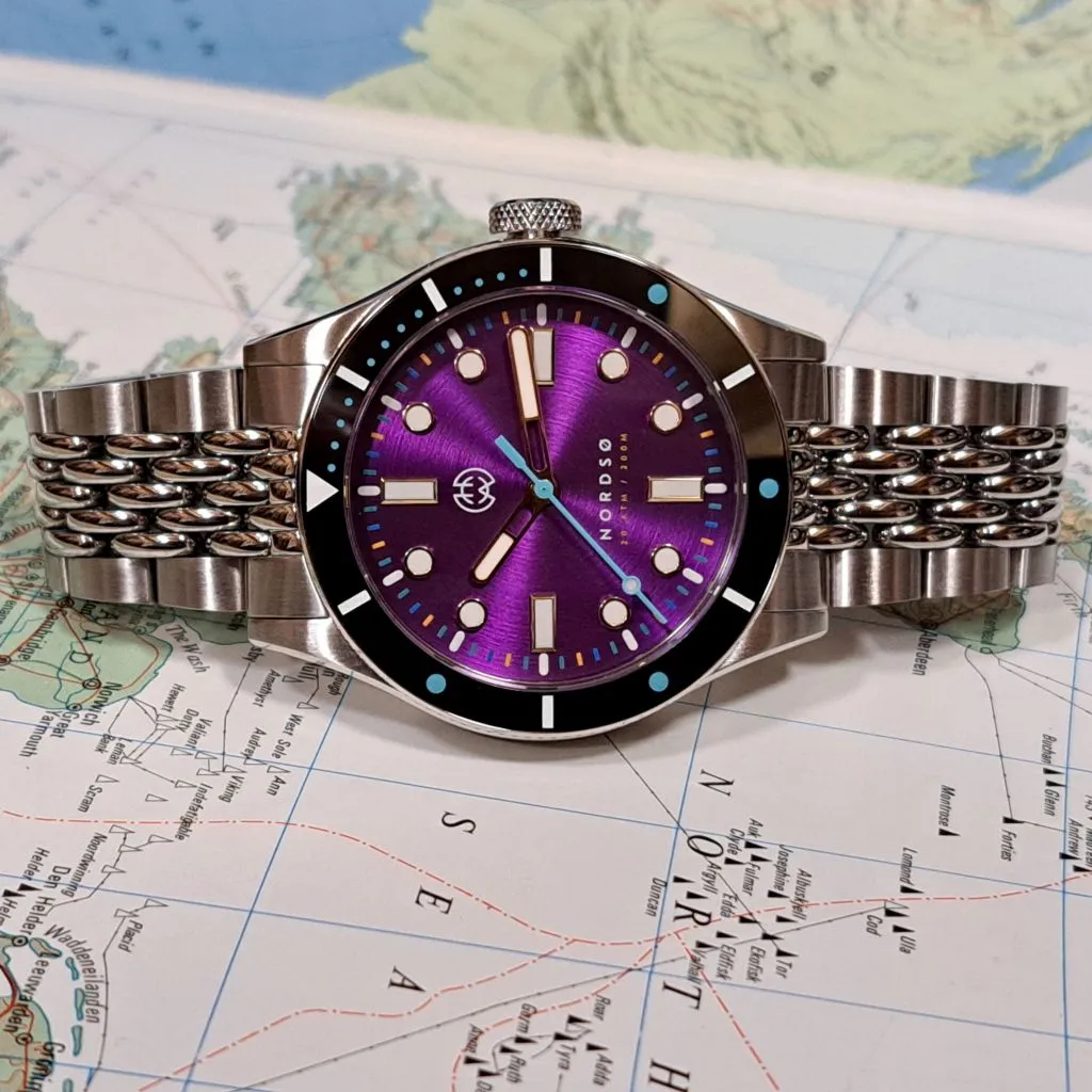 Henry Archer Nordsø - Neon&nbsp;III&nbsp;316 (Purple&nbsp;Sunburst&nbsp;Dial)