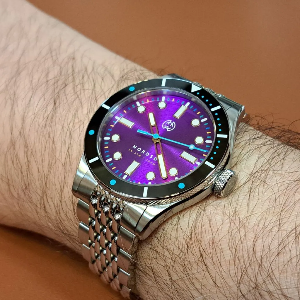 Henry Archer Nordsø - Neon&nbsp;III&nbsp;316 (Purple&nbsp;Sunburst&nbsp;Dial)