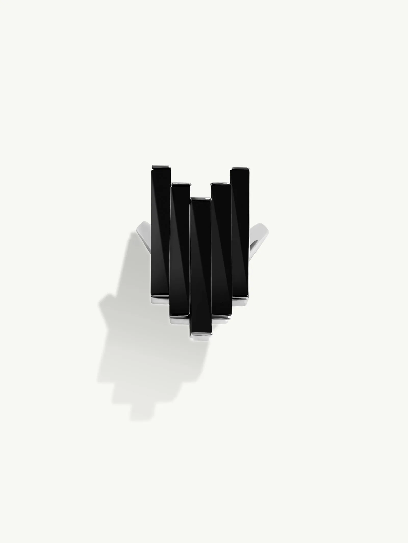 Invidia Black Onyx Column Ring In 18K White Gold