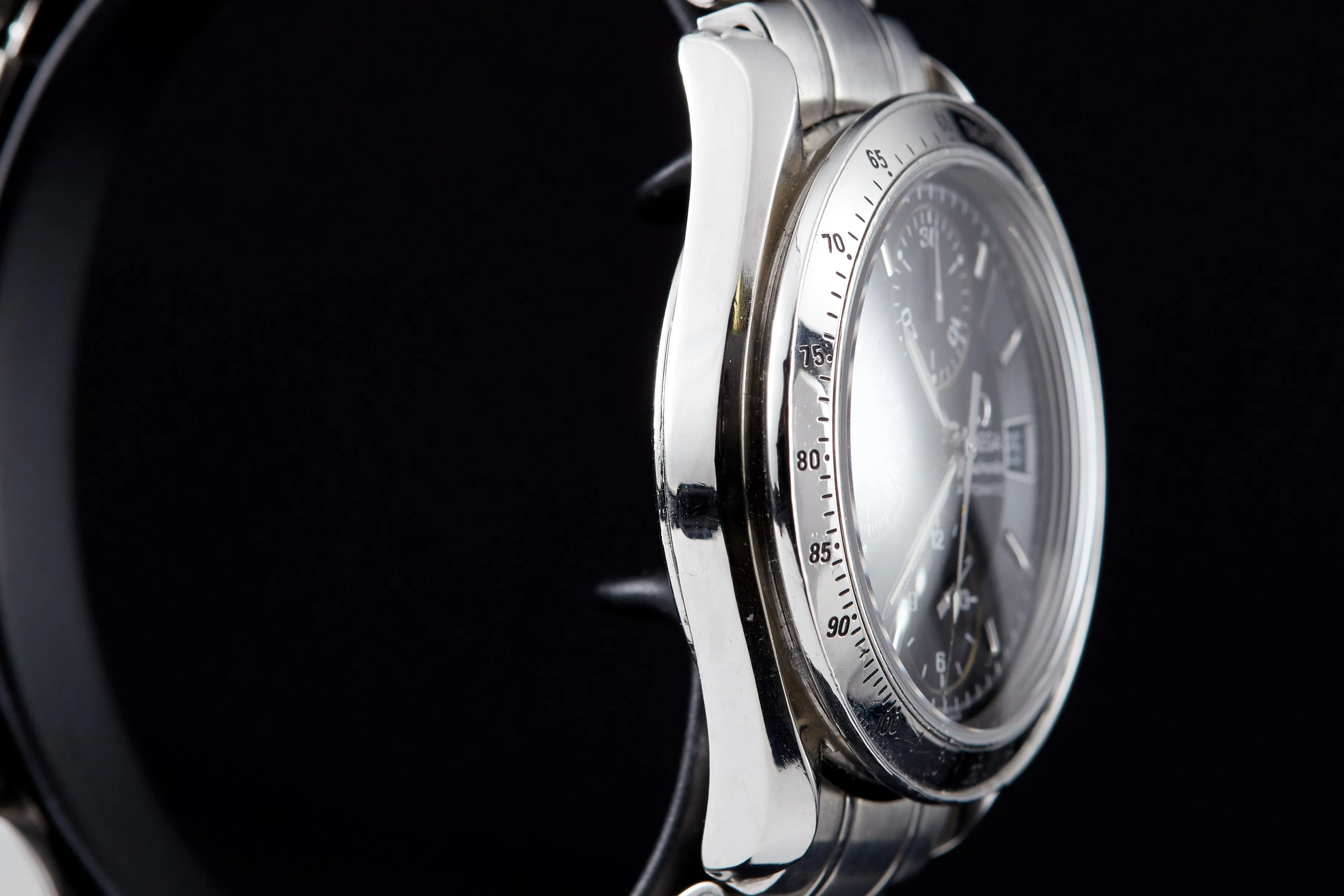 Omega Speedmaster Reduced Automatic Date