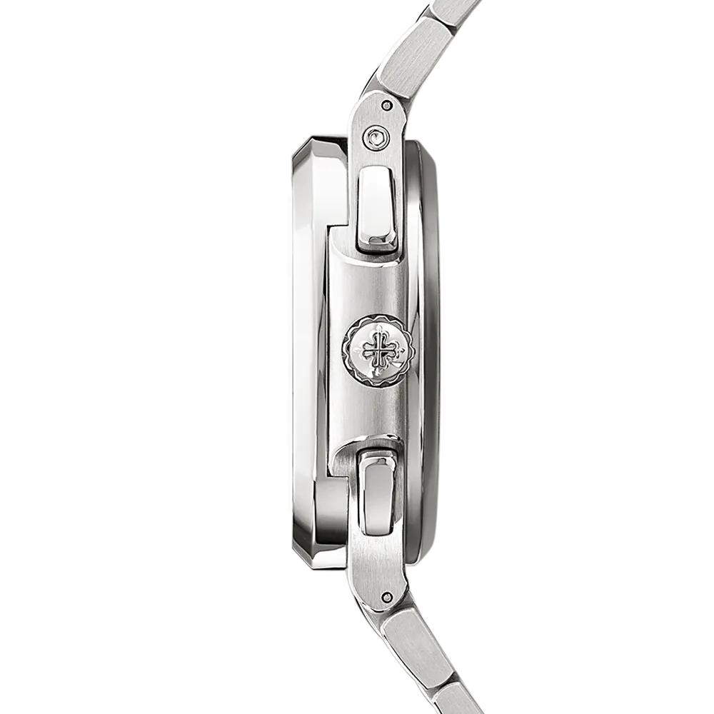 Patek Philippe Nautilus 5990/1A-011