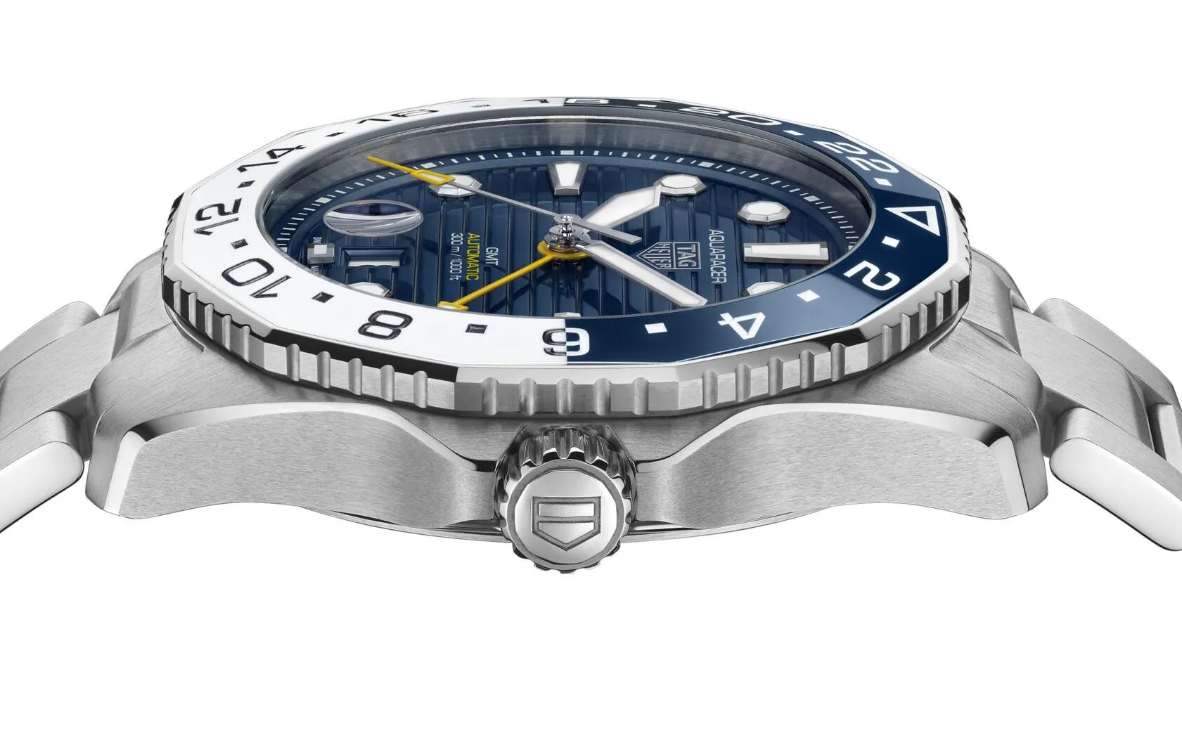 TH Watch Aquaracer ProFSsional 3 GMT Bracelet D