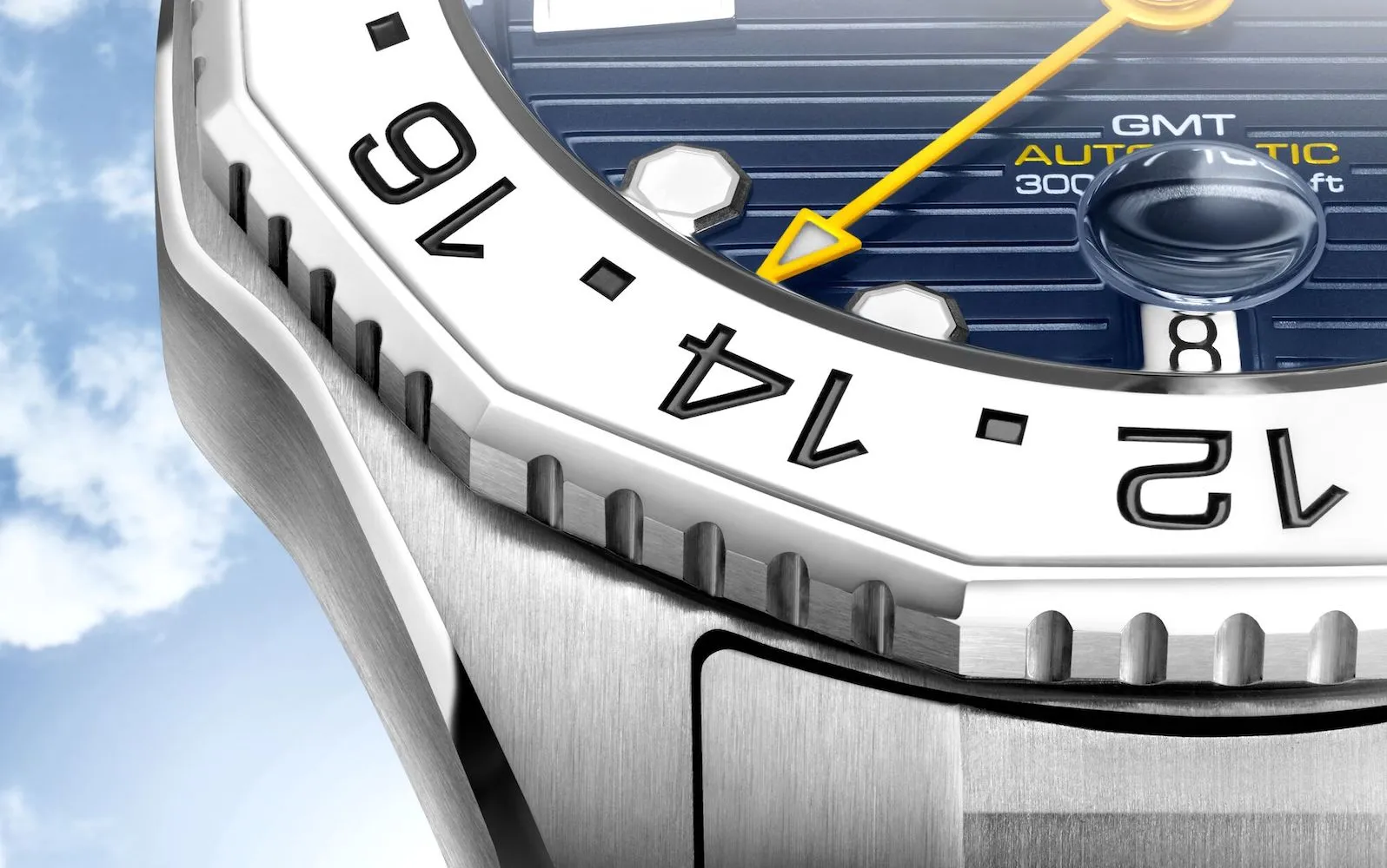 TH Watch Aquaracer ProFSsional 3 GMT Bracelet D