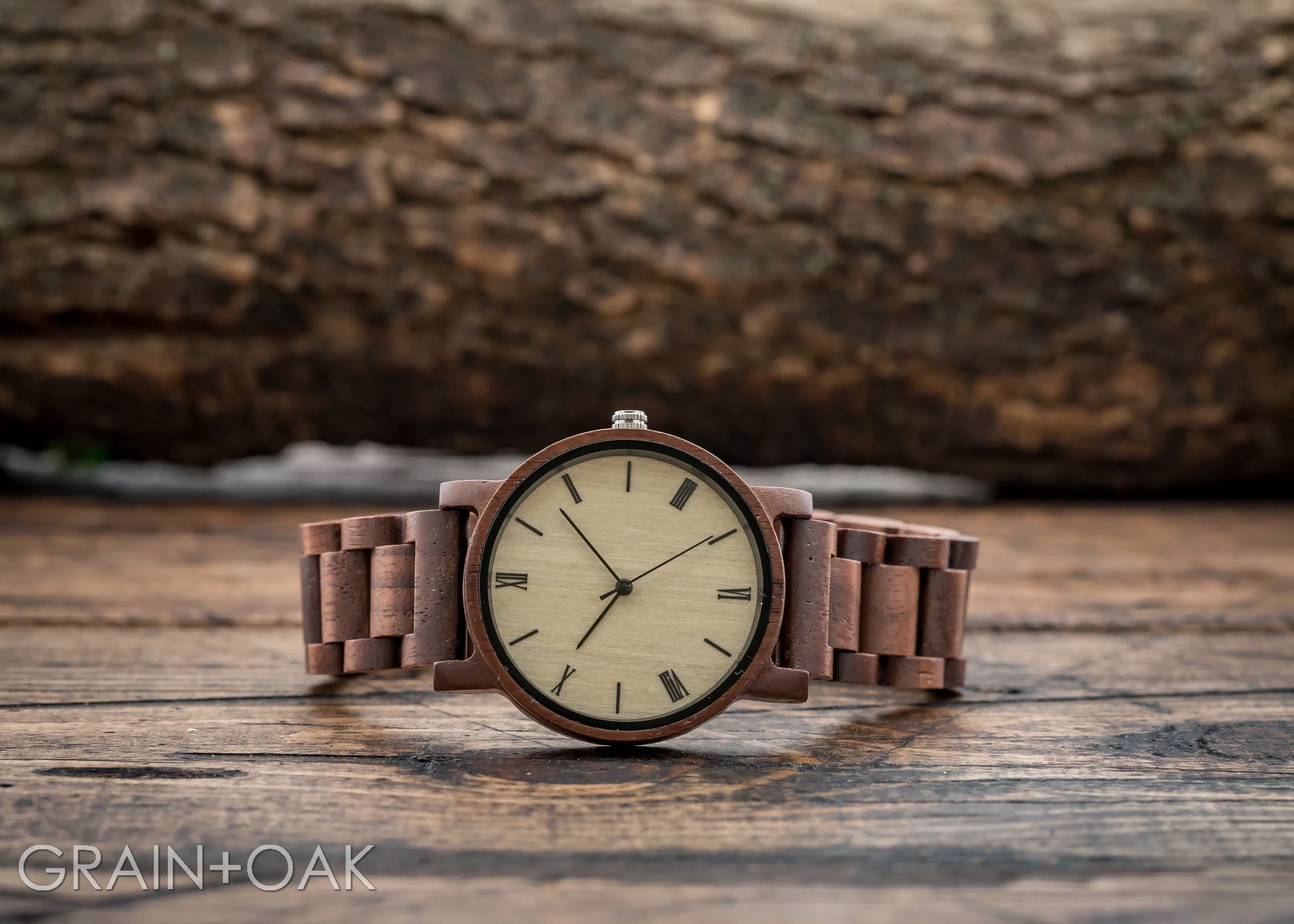 The Cedric Walnut | Set of 9