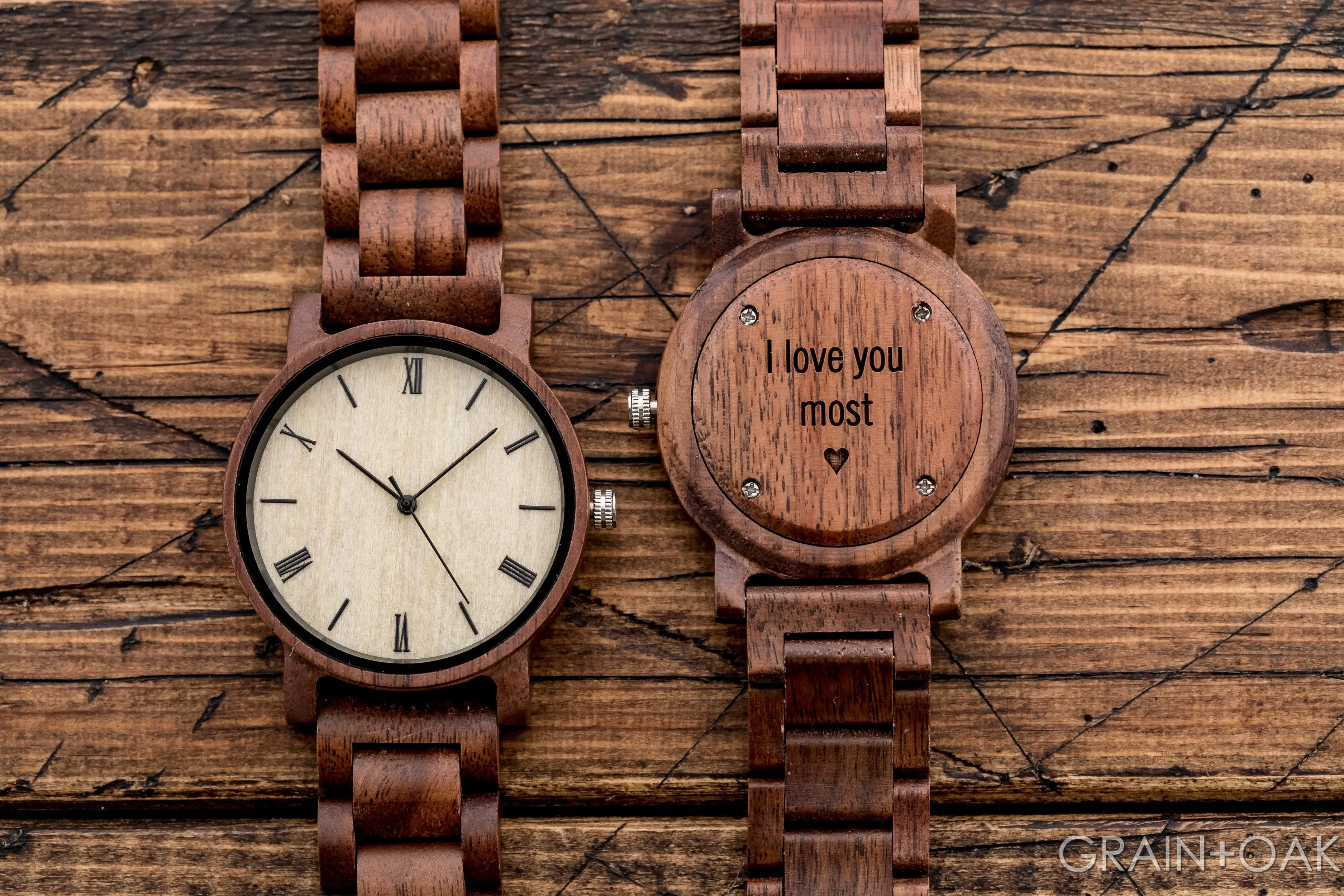 The Cedric Walnut | Set of 9