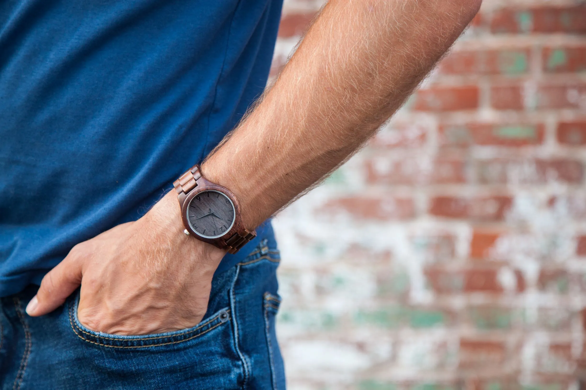 The Oliver Walnut | Wood Watch