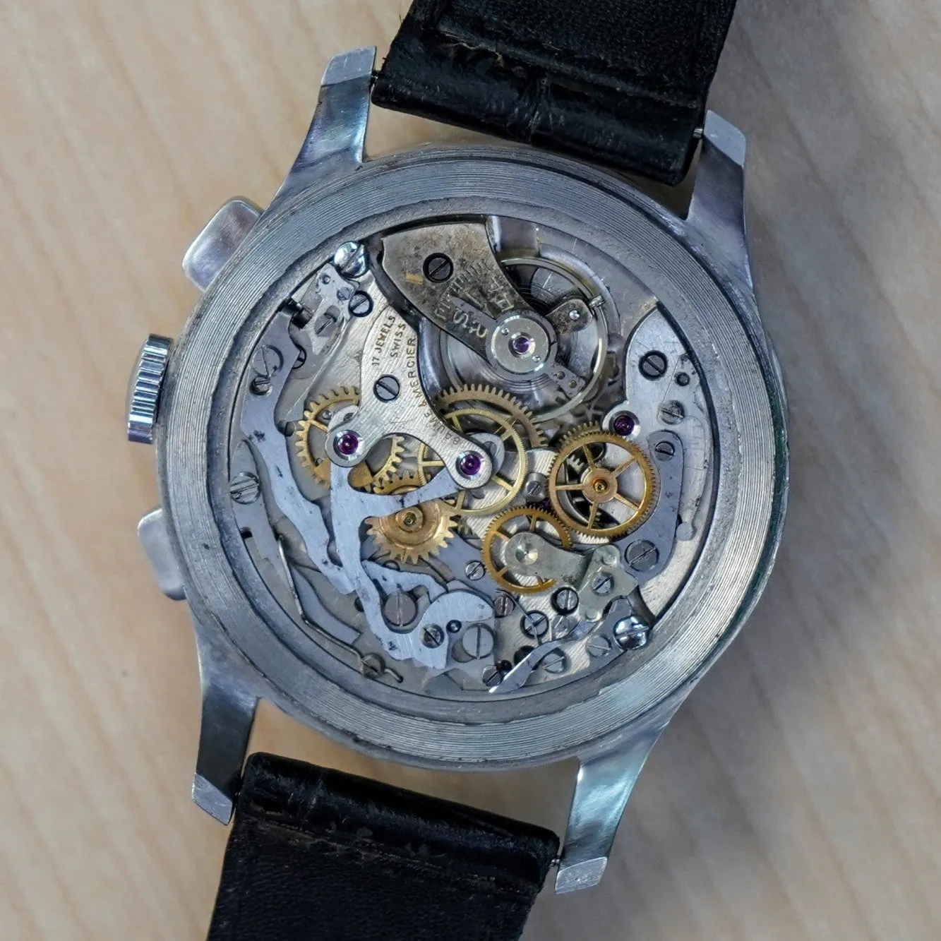 Vintage BAUME & MERCIER Geneve Chronograph Watch Antimagnetic 17 Jewels 39mm Swiss Made
