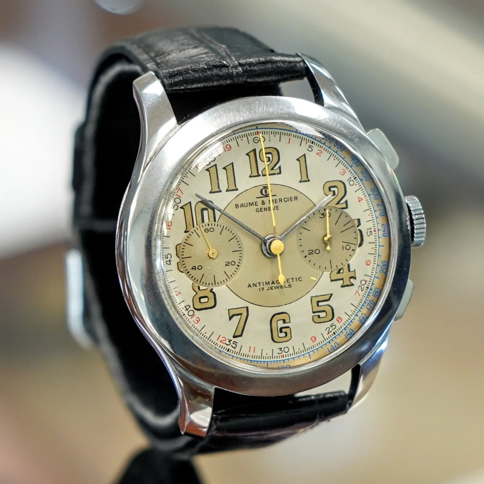 Vintage BAUME & MERCIER Geneve Chronograph Watch Antimagnetic 17 Jewels 39mm Swiss Made