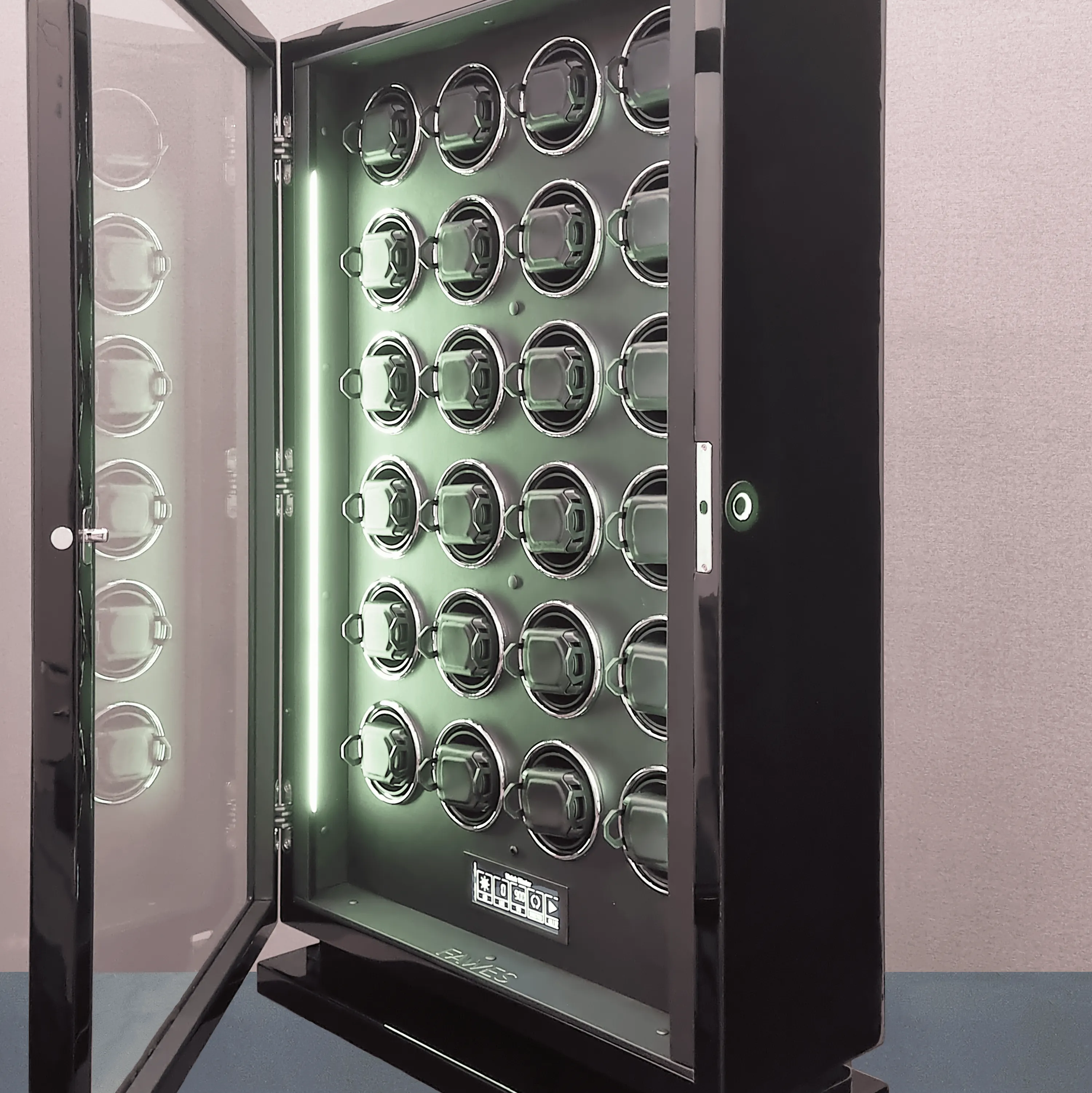 X63 Watch Winder with Biometric Access - 24 Epitope
