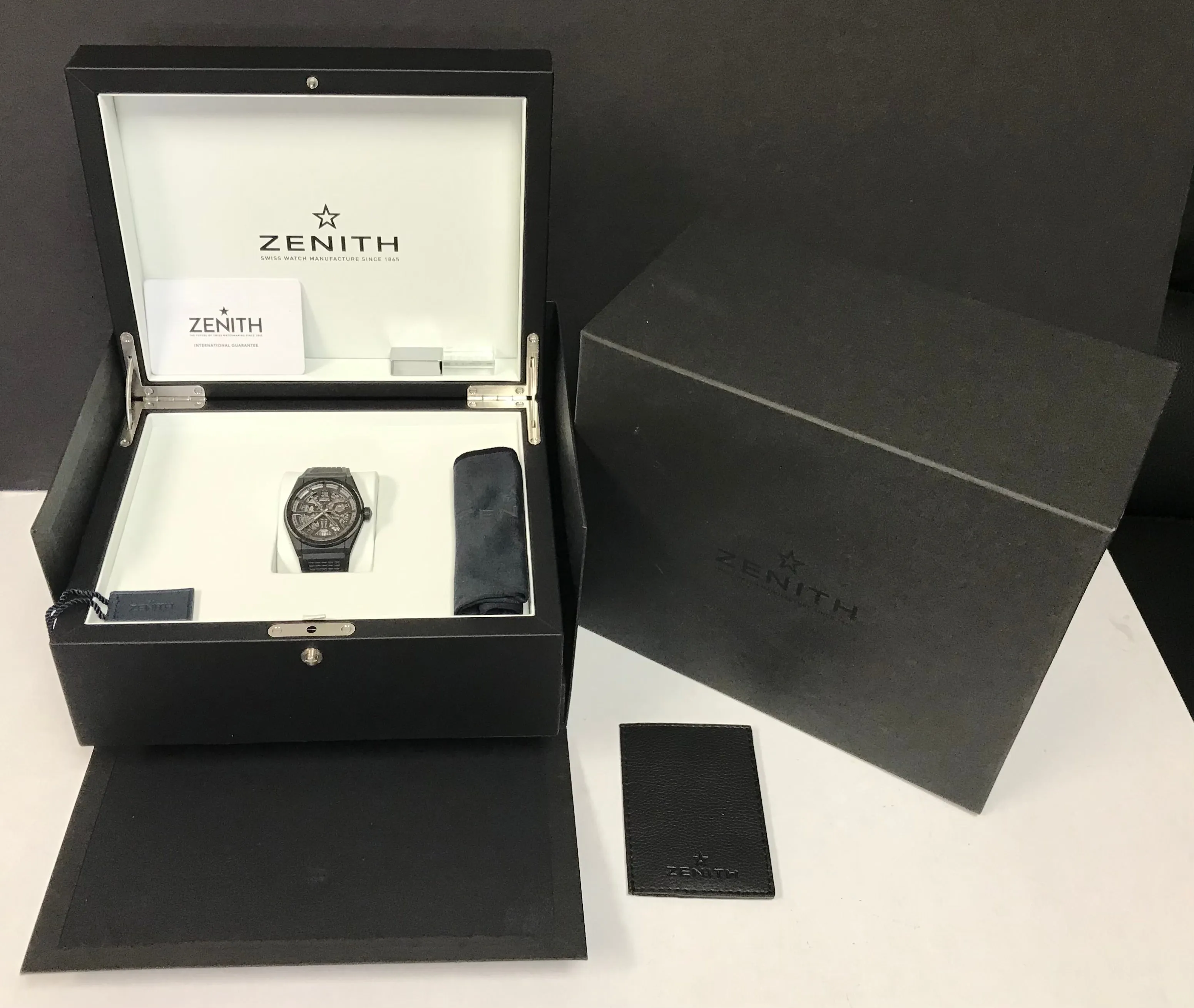 Zenith Defy Classic Ceramic 49.9000.670/77.R782 Black Skeleton Dial Automatic Men's Watch